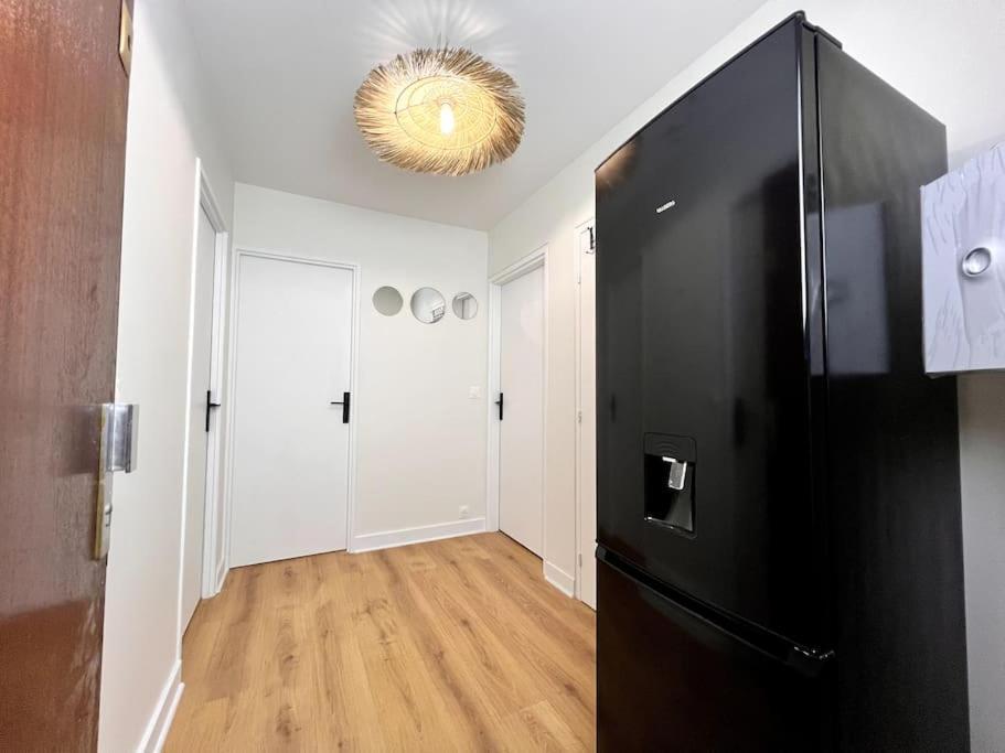 Le P'tit Montreuillois - Proche Paris Apartment *